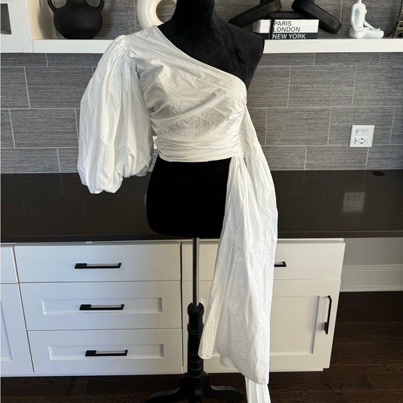 Fe Noel white asymmetrical top - Picture 6 of 11